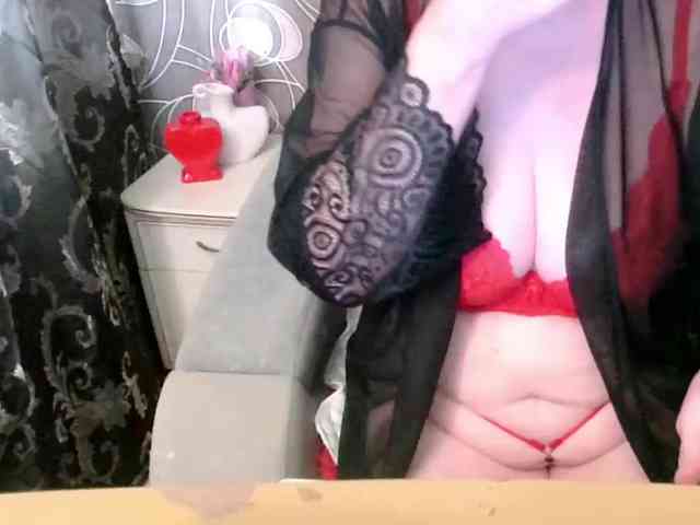 Svetulya50 Live Webcam on BongaCams