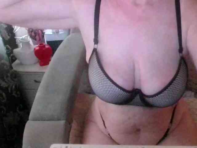 Svetulya50 Sex Cam Show
