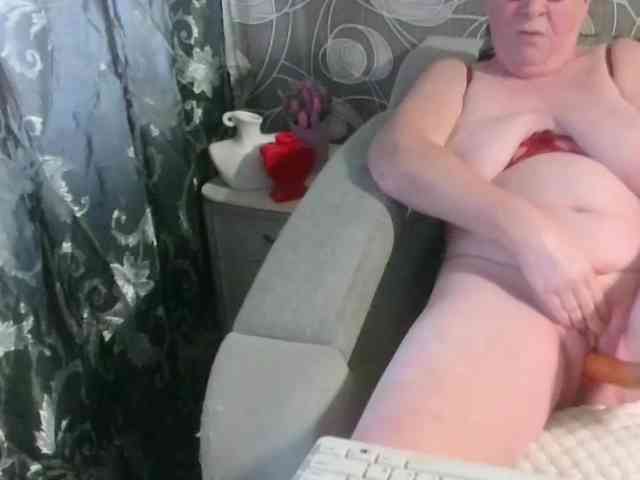 Svetulya50 Live Webcam on BongaCams