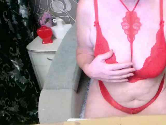 Svetulya50 live female cam on bongacams
