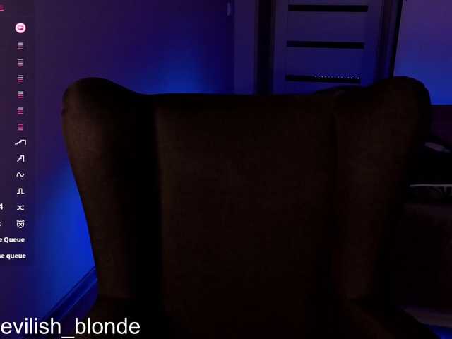 MikaKisa66624's BongaCams show and profile