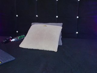 emmily-keller Porn Show