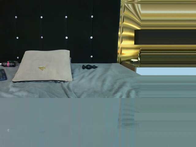 emmily-keller live cam on BongaCams