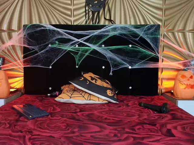 emmily-keller live cam on BongaCams
