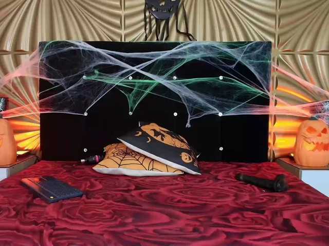 emmily-keller live cam on BongaCams