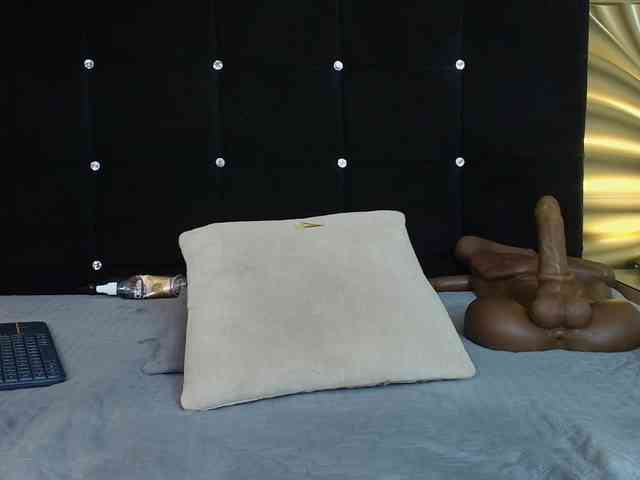 emmily-keller webcam