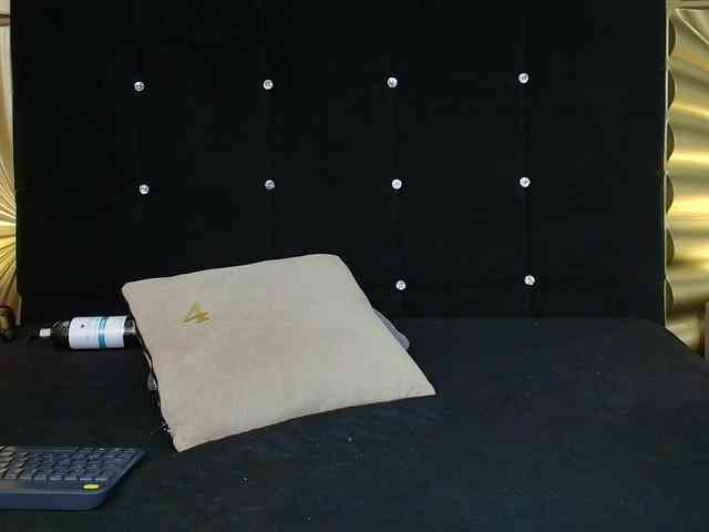 emmily-keller webcam