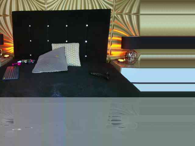 emmily-keller webcam
