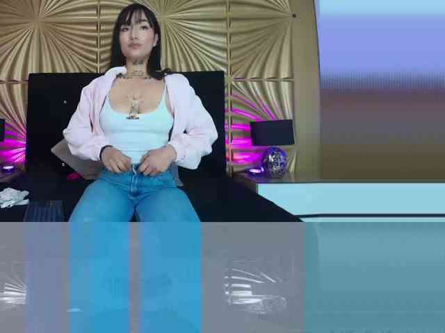 emmily-keller webcam