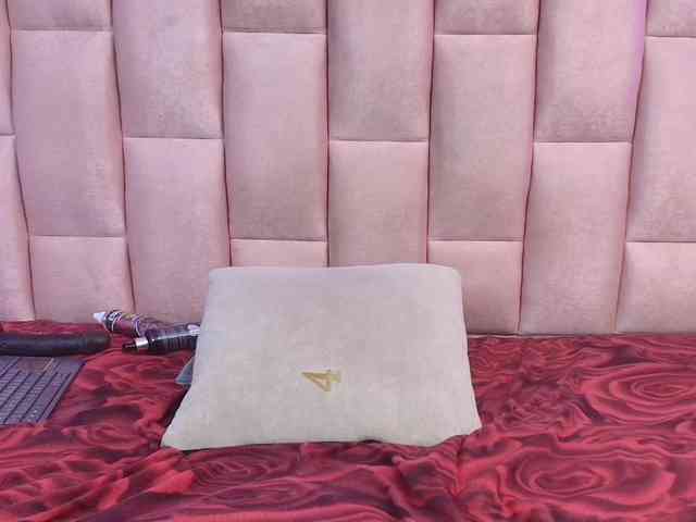 emmily-keller webcam