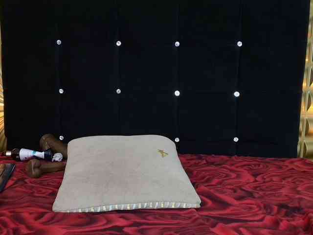 emmily-keller webcam