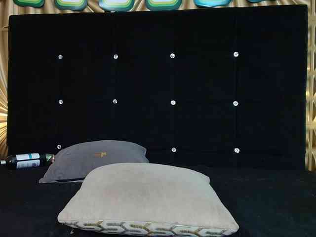 emmily-keller webcam