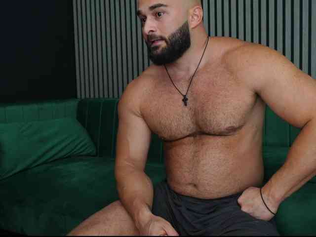 TonyMuscles Sex Cam Show
