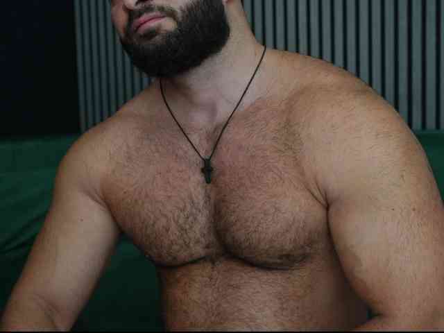 TonyMuscles Sex Cam Show