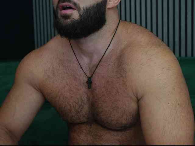 TonyMuscles Sex Cam Show