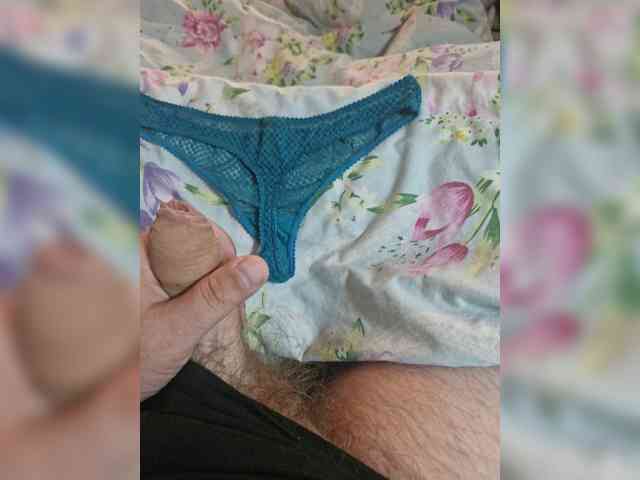 badmouse198 Sex Cam Show