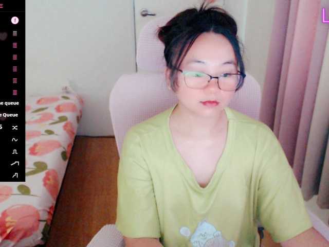 SassyGiirl live cam on BongaCams
