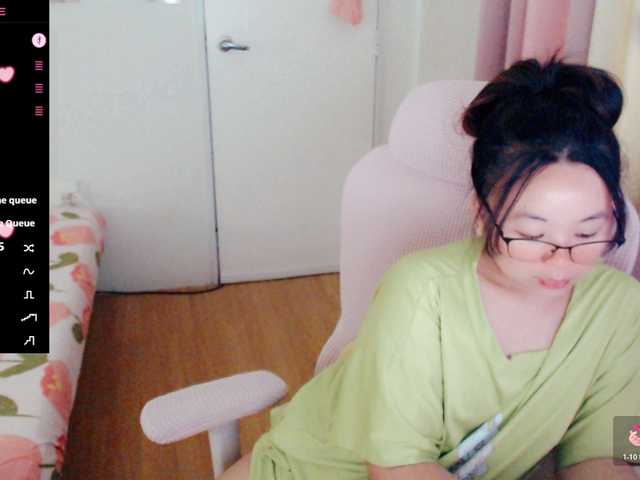 SassyGiirl live cam on BongaCams
