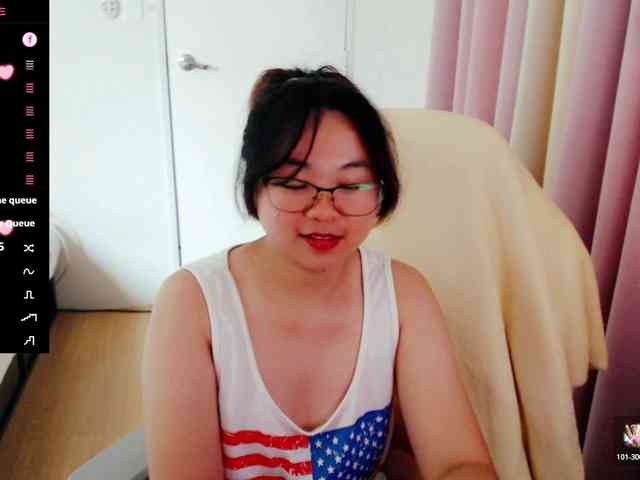MCutie webcam