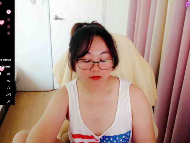 MCutie webcam