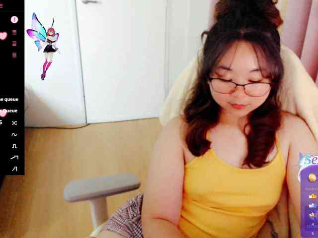 MCutie webcam