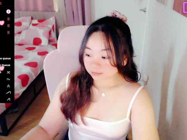 MCutie webcam