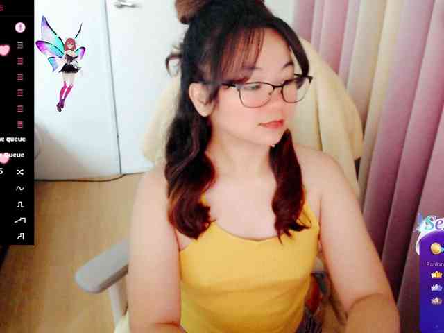 MCutie webcam