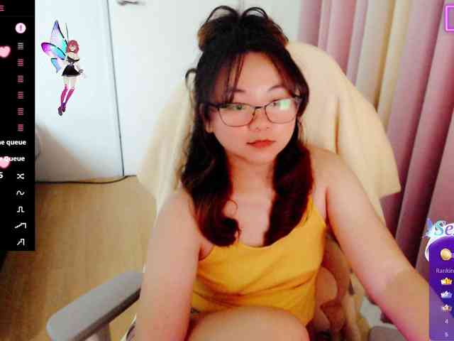 MCutie webcam