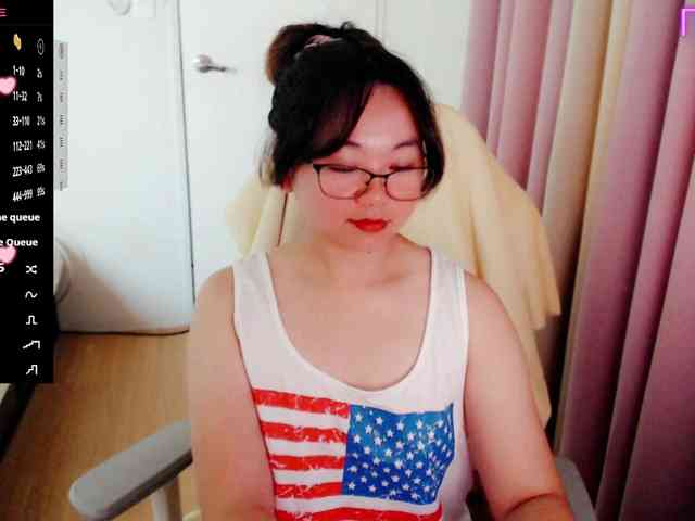 MCutie webcam