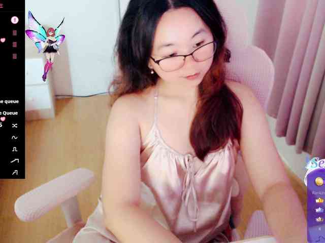 MCutie webcam