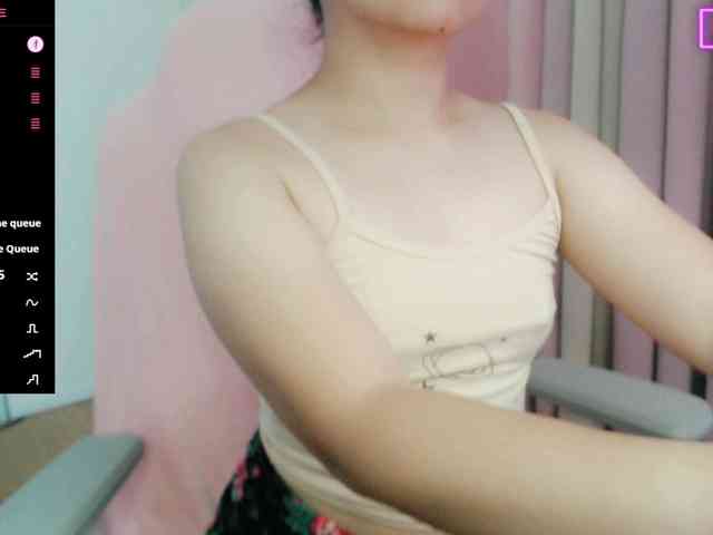 MCutie webcam