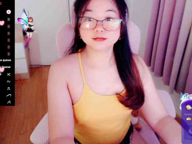MCutie webcam