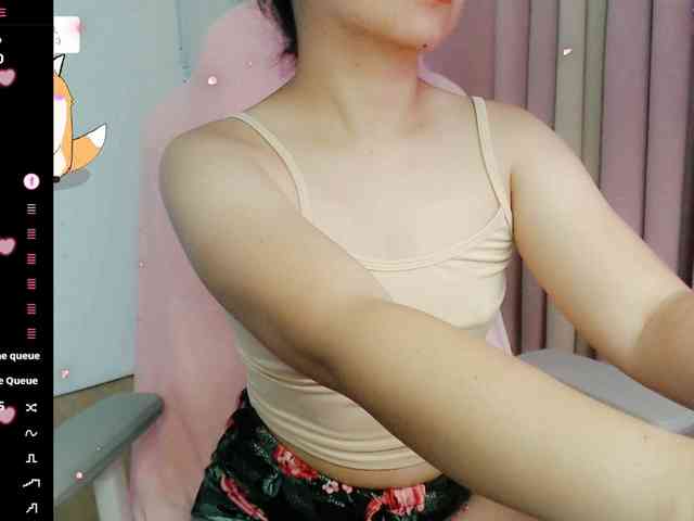 MCutie webcam