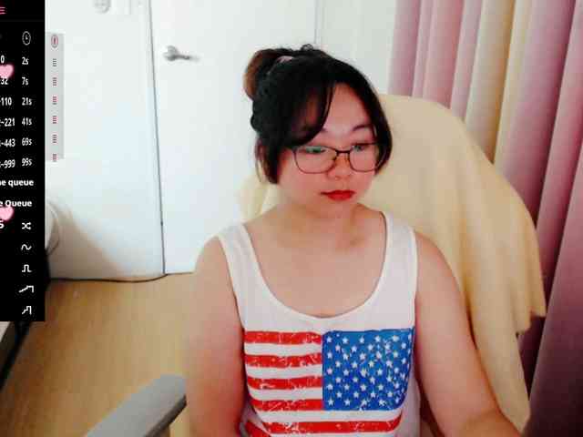 MCutie webcam