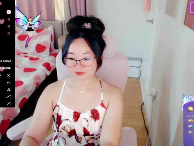 MCutie webcam