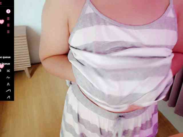 MCutie webcam