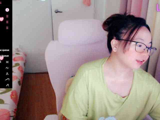 MCutie webcam
