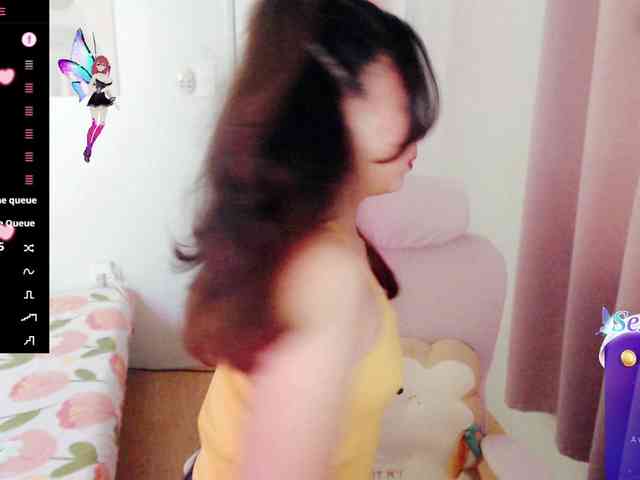 MCutie webcam