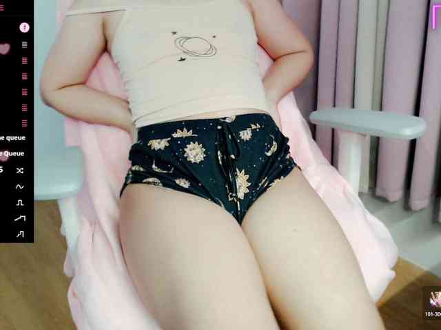 MCutie webcam