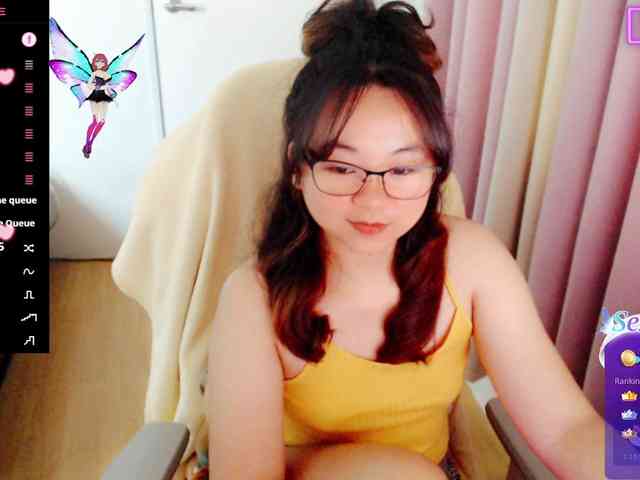 SassyGiirl Live Webcam on BongaCams