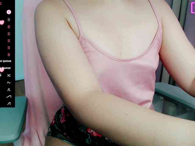 MCutie webcam