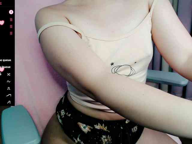 MCutie webcam