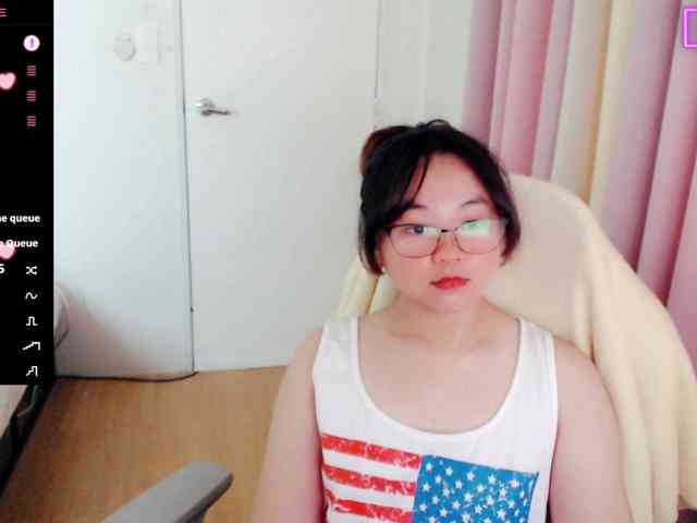 MCutie webcam