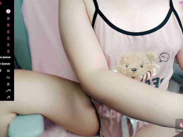 MCutie webcam