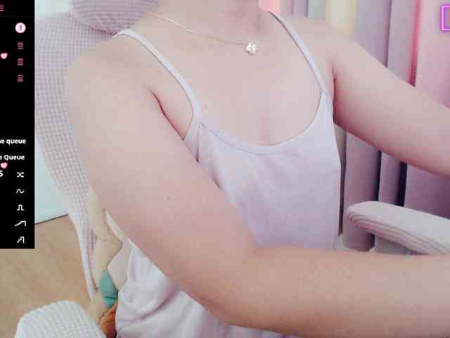 MCutie webcam