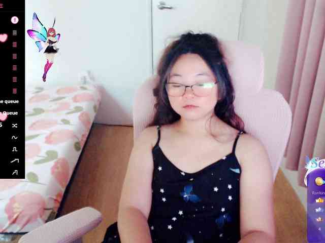 MCutie webcam