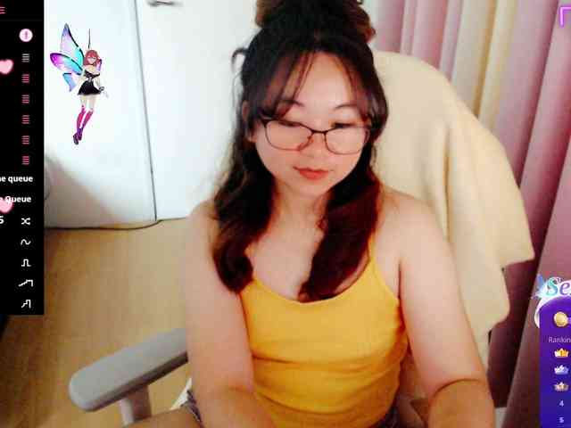 MCutie webcam