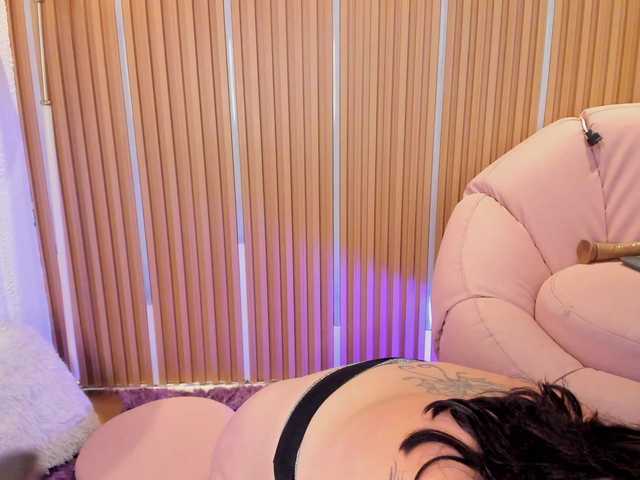 katrinadirtyx live cam on BongaCams