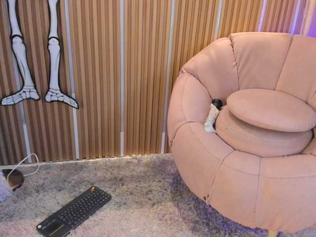 katrinadirtyx live cam on BongaCams