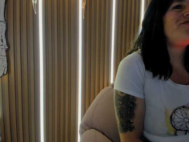 katrinadirtyx live cam on BongaCams